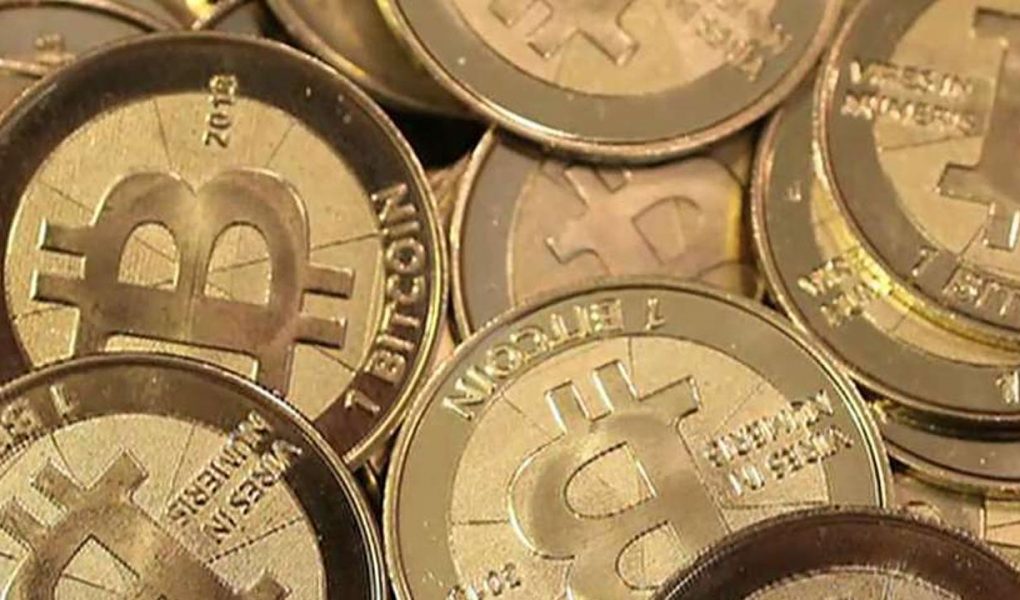 Three Charged in $722 Million Cryptocurrency ‘Ponzi Scheme’